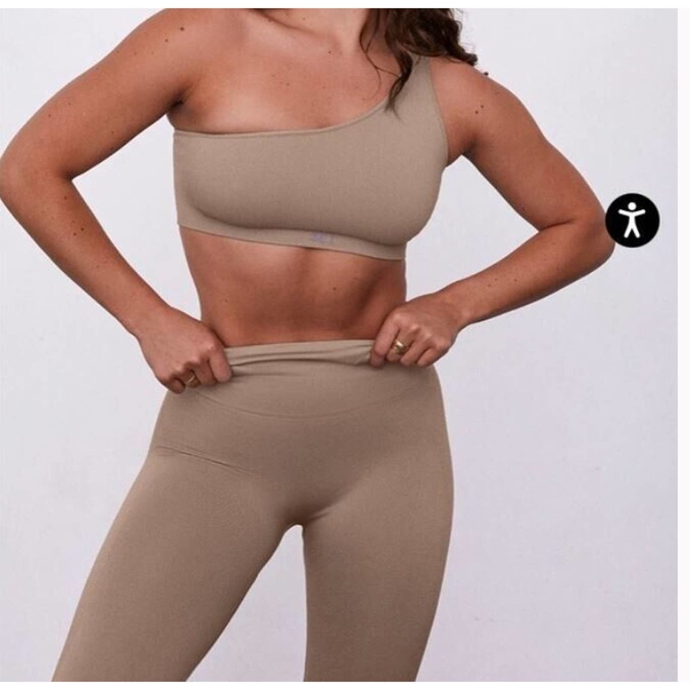 Set Active 2pc Set Sz M Sculptfex Seamless Leggings & One Shoulder Crop Top Tan